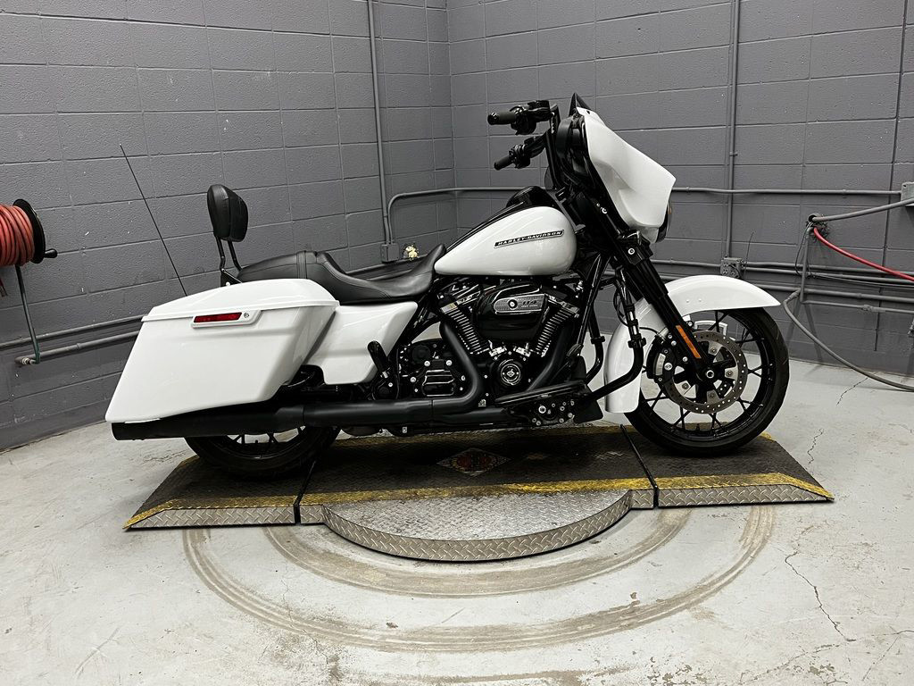 Street Glide® Special