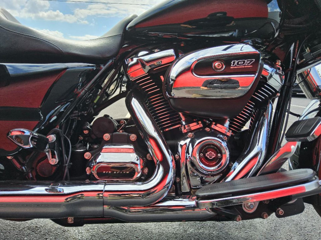 Street Glide® Special