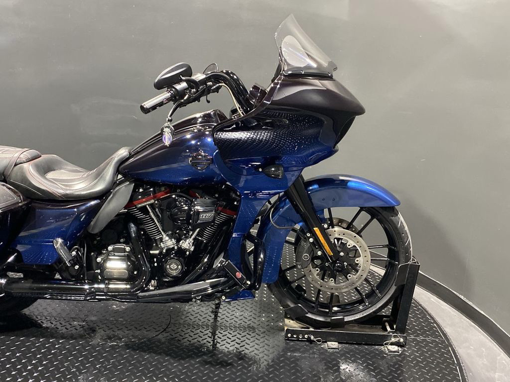 CVO® Road Glide®