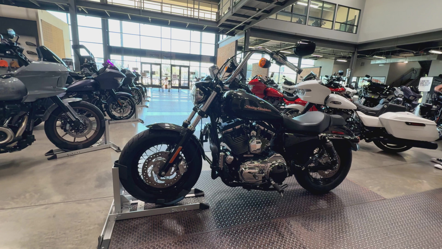 Sportster® 1200 Custom