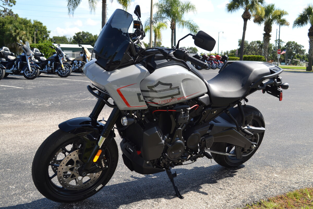 Pan America® 1250 ST