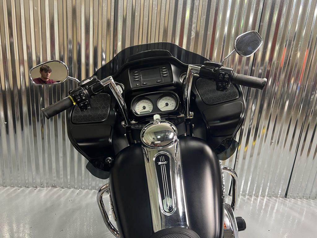 Road Glide®