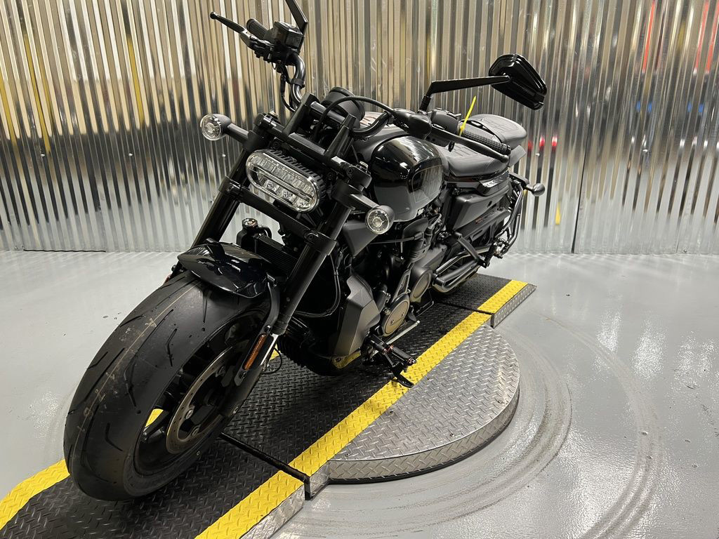 Sportster® S