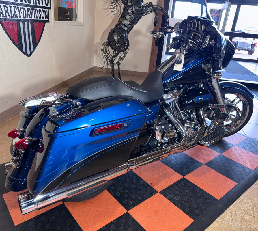 Street Glide® 115th Anniversary