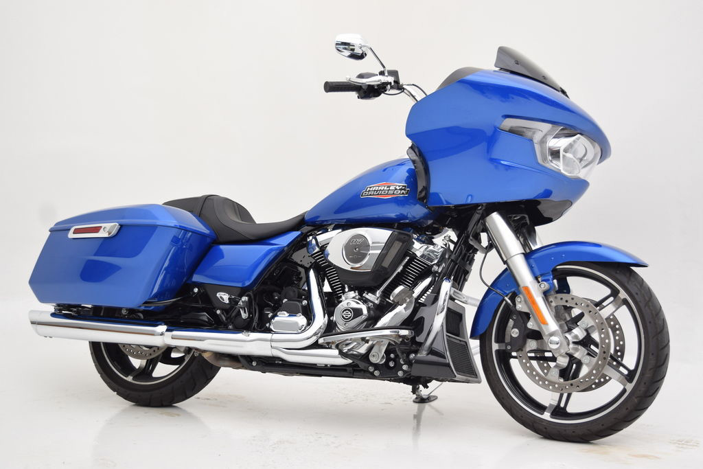 Road Glide®
