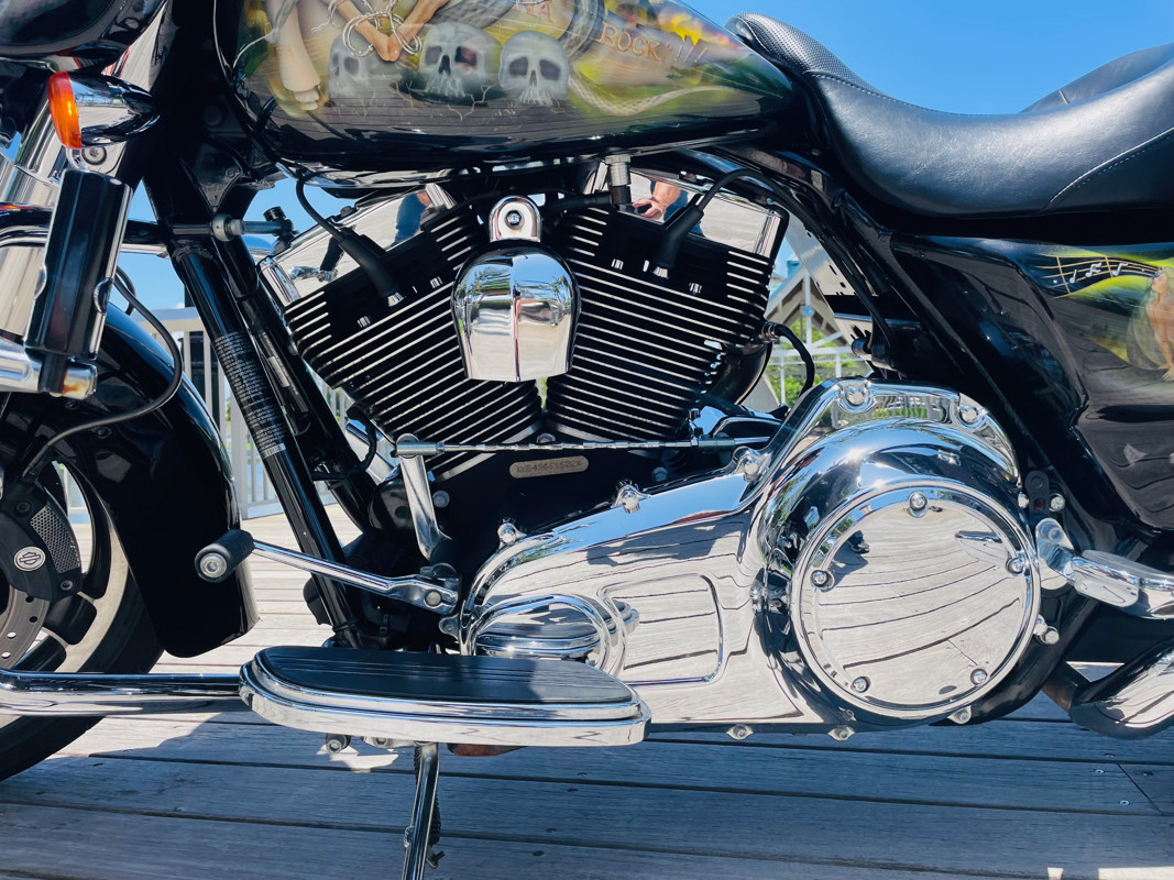 Street Glide®