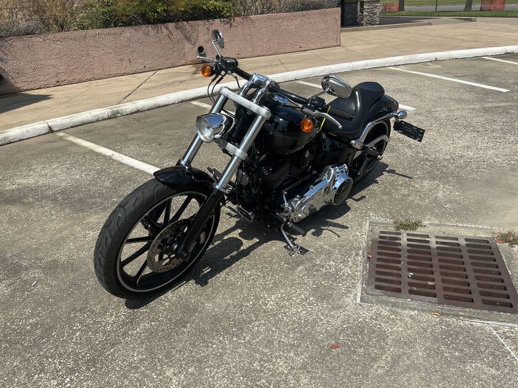 Softail® Breakout®