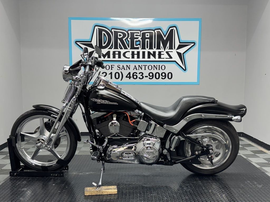 Springer® Softail®