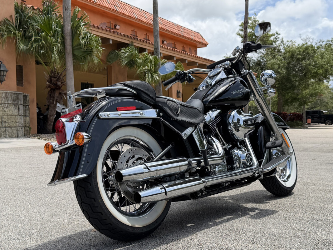 Softail® Deluxe