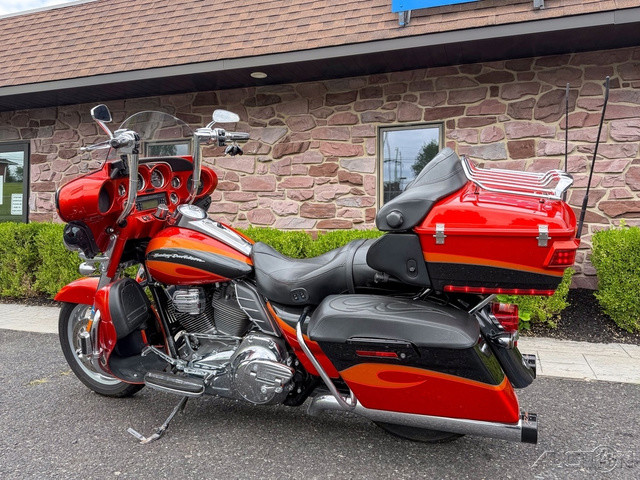 CVO® Ultra Classic® Electra Glide®