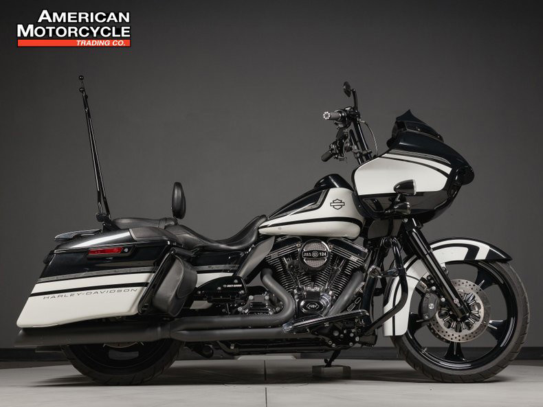 Road Glide® Special