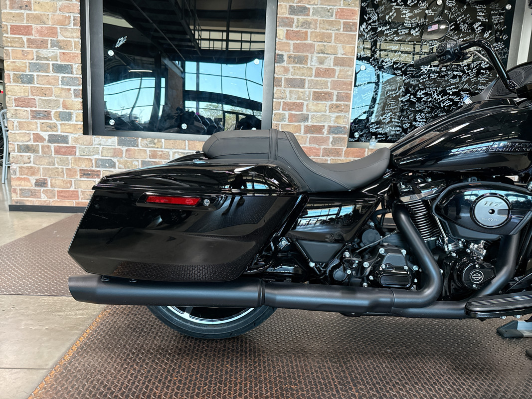 Road Glide®
