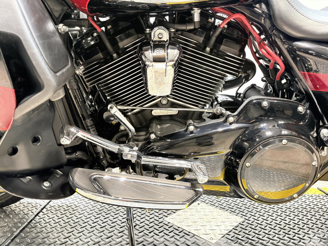 CVO® Street Glide®