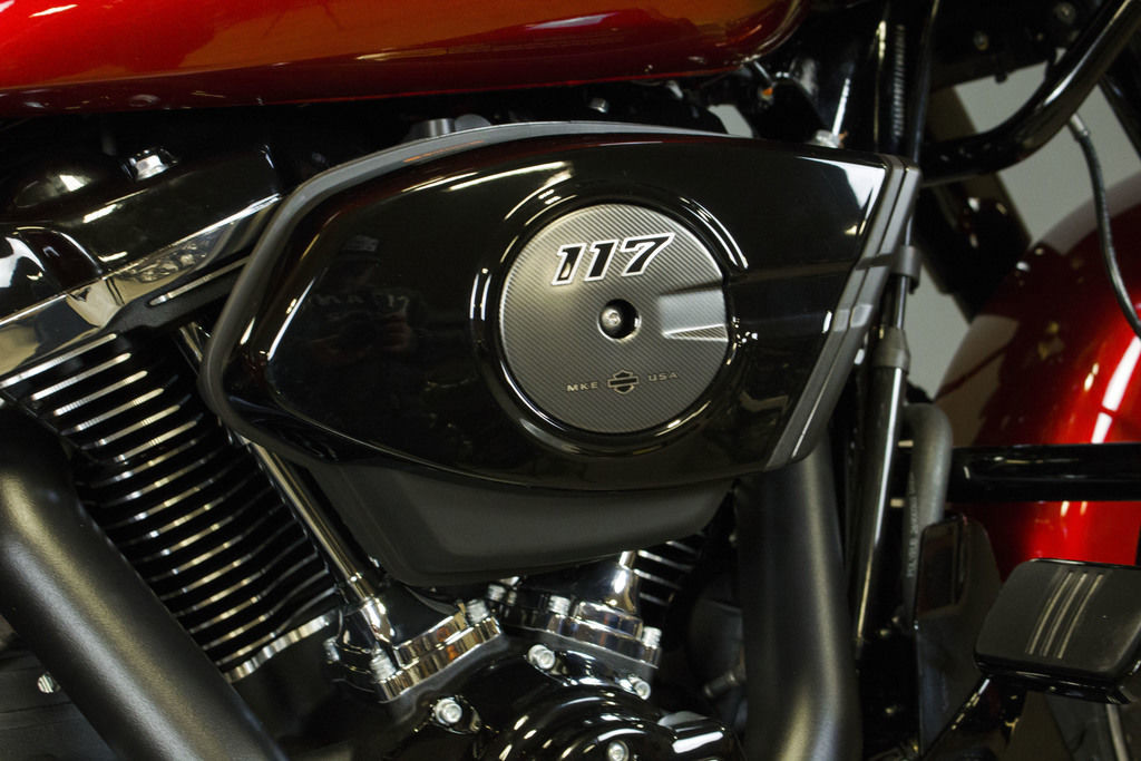 Road Glide®