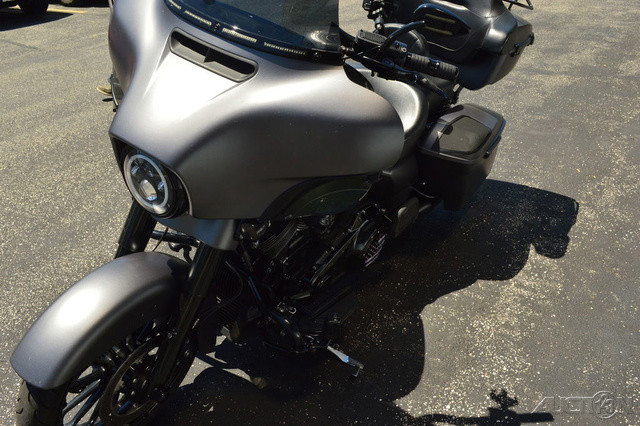 Street Glide® Special