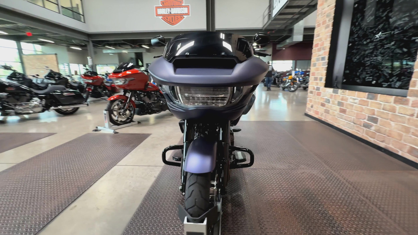 Road Glide®