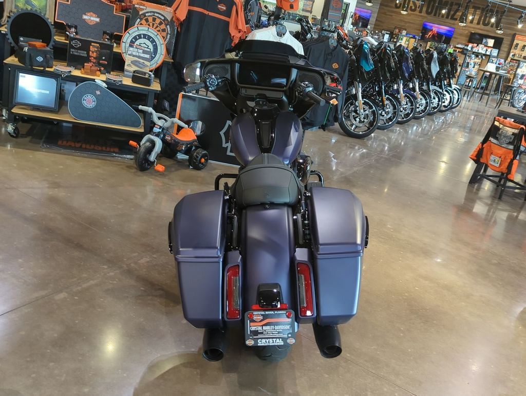 Street Glide®