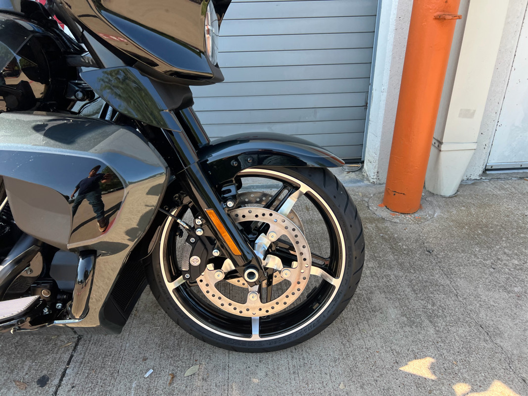 Street Glide® Ultra