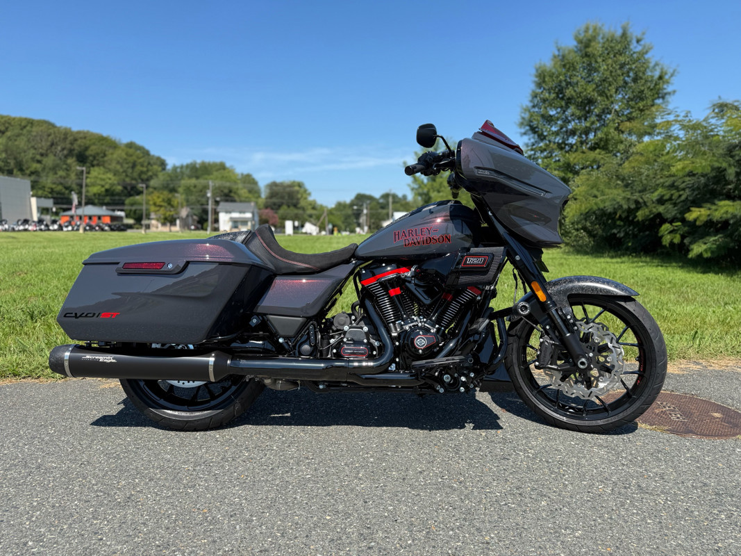 CVO® Street Glide® ST