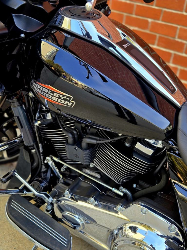 Road Glide®