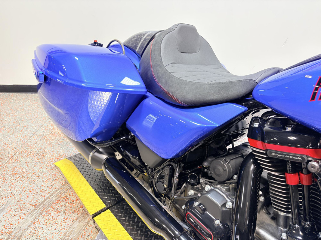 CVO® Street Glide® ST