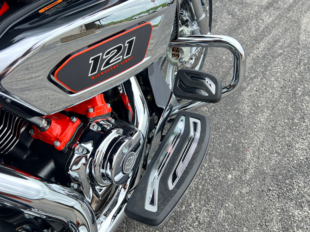 CVO® Street Glide®