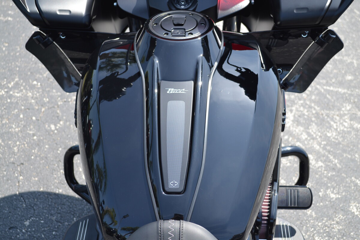 Road Glide®