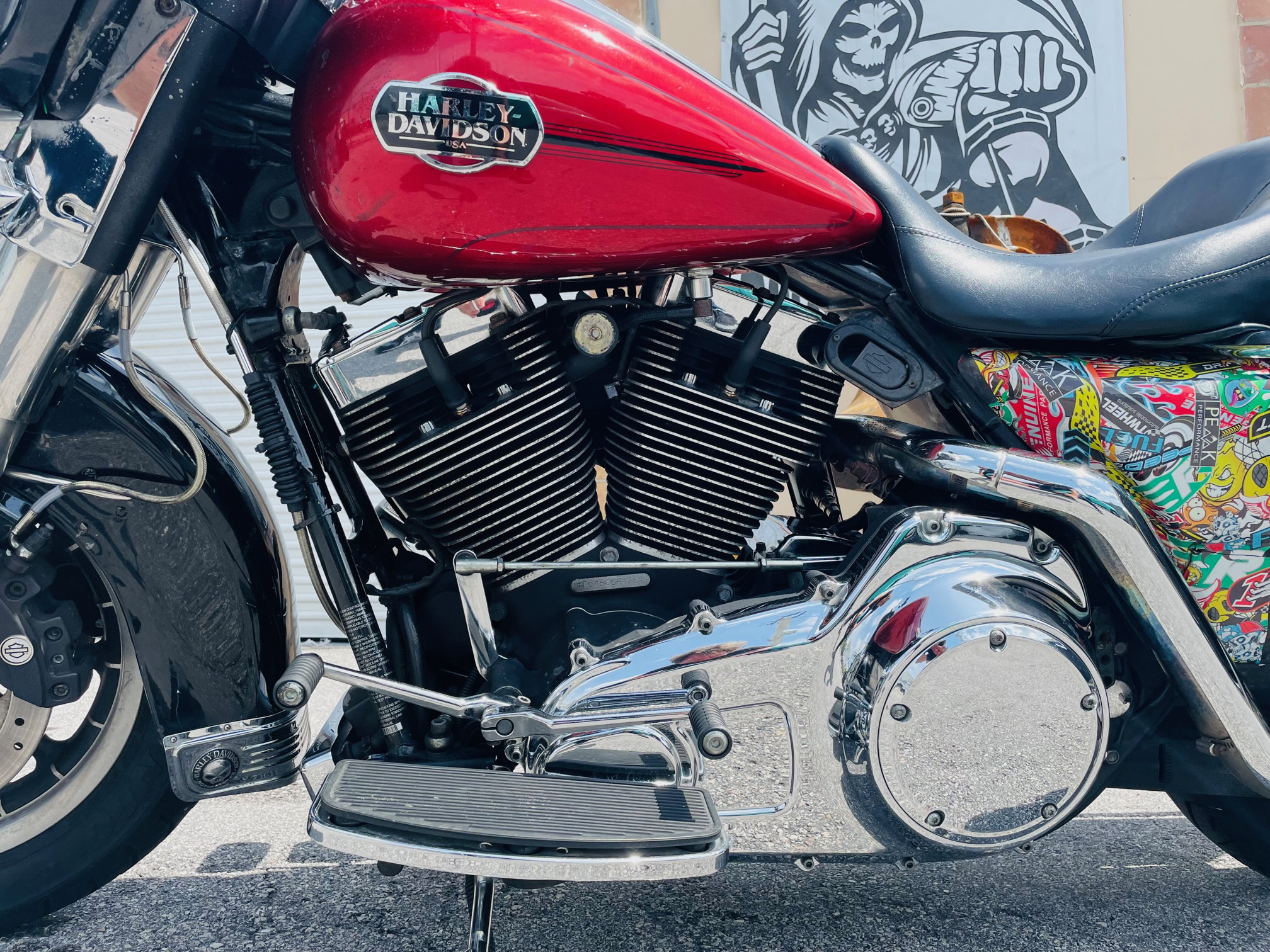 OEM 2008 Harley Candy Red Sunglo FLHTCU Electra Glide Ultra Cl Gas