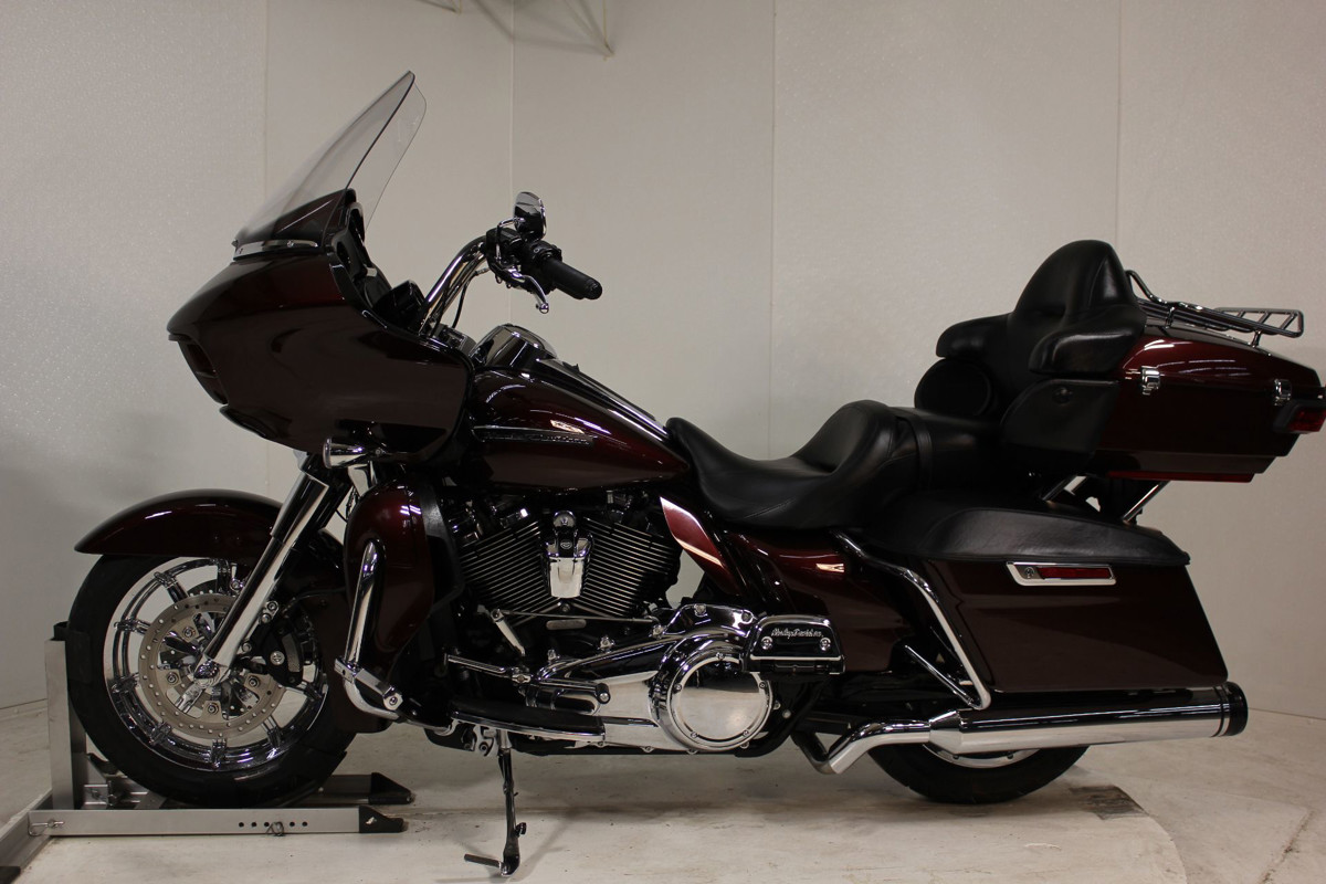 Road Glide® Ultra
