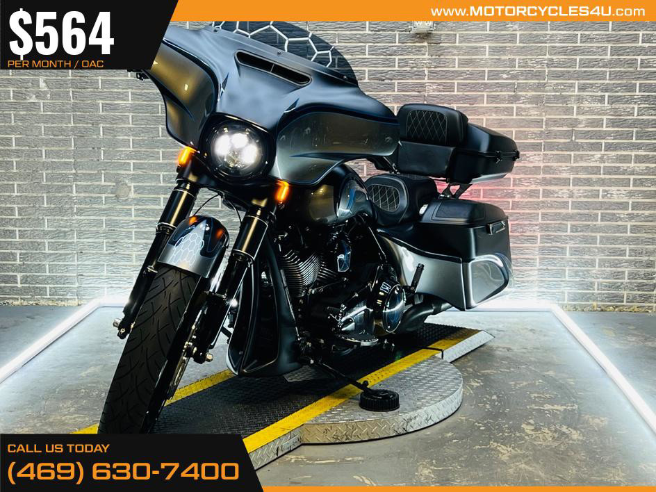 Street Glide® Special
