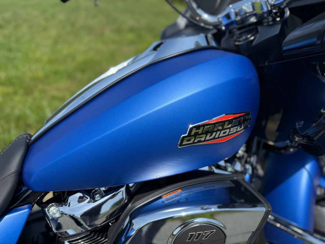 Road Glide®