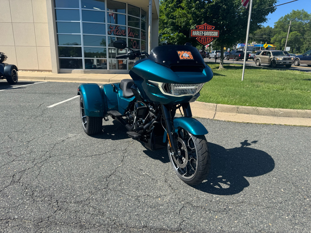 Road Glide® 3