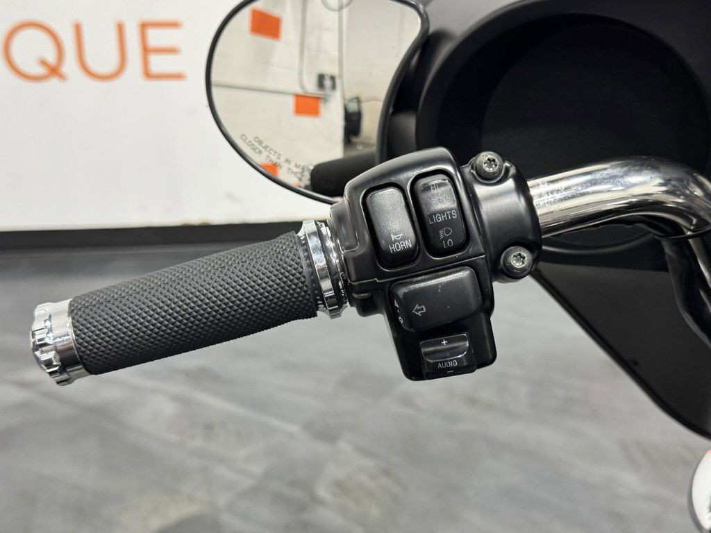Street Glide®