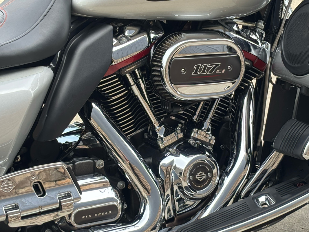 CVO® Street Glide®