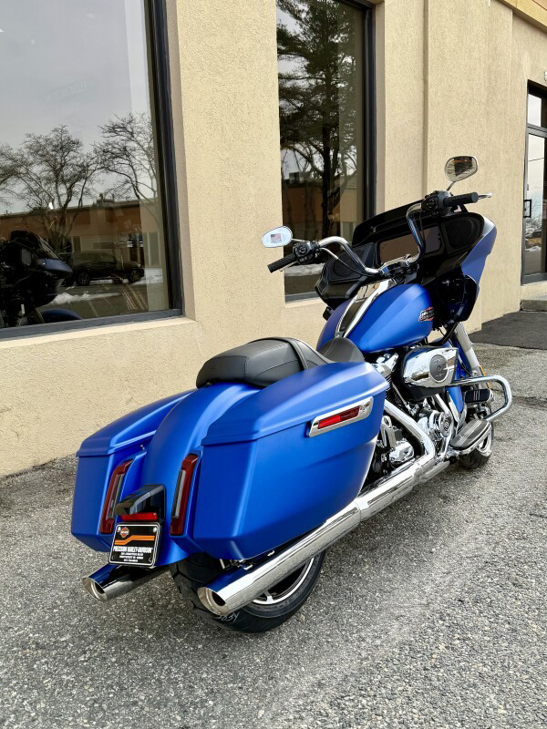 Road Glide®