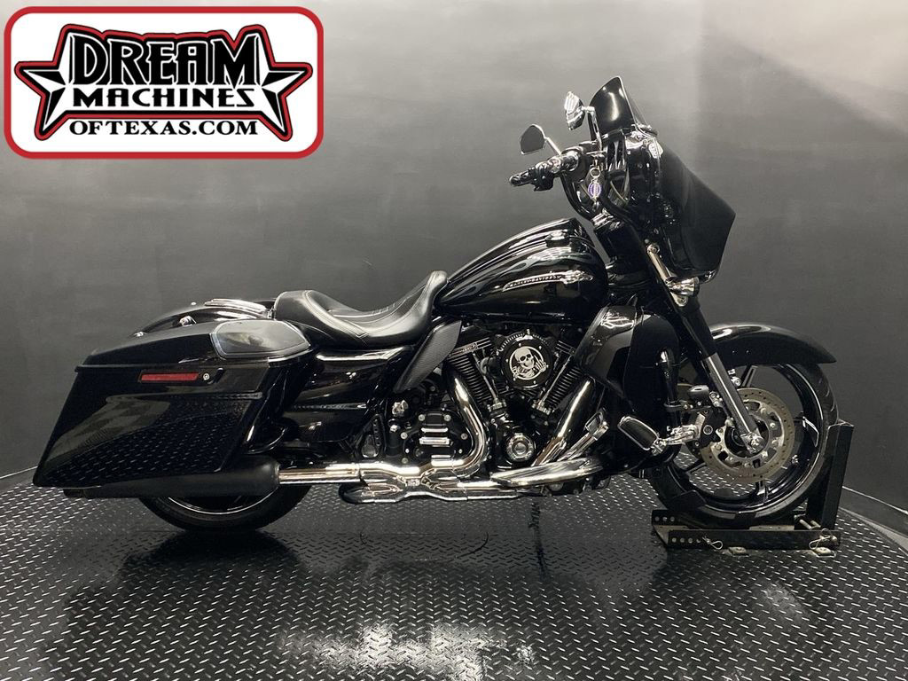 CVO® Street Glide®