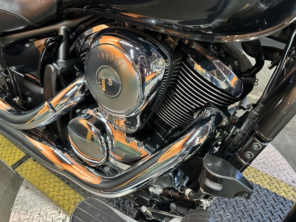 Vulcan 900 Classic LT