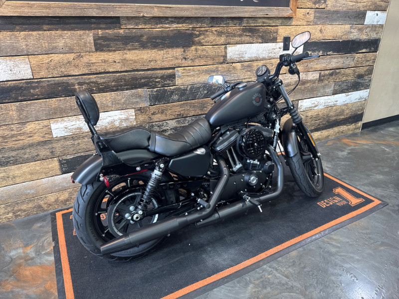 Iron 883®