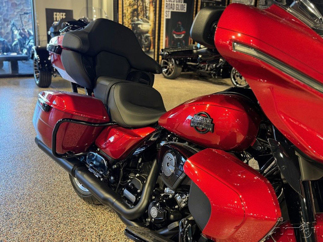 Street Glide® Limited