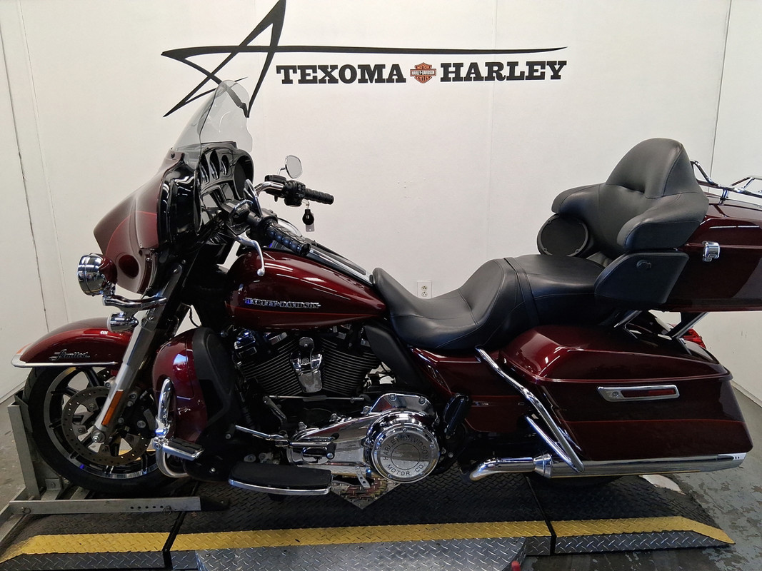 Electra Glide® Ultra Limited® Low