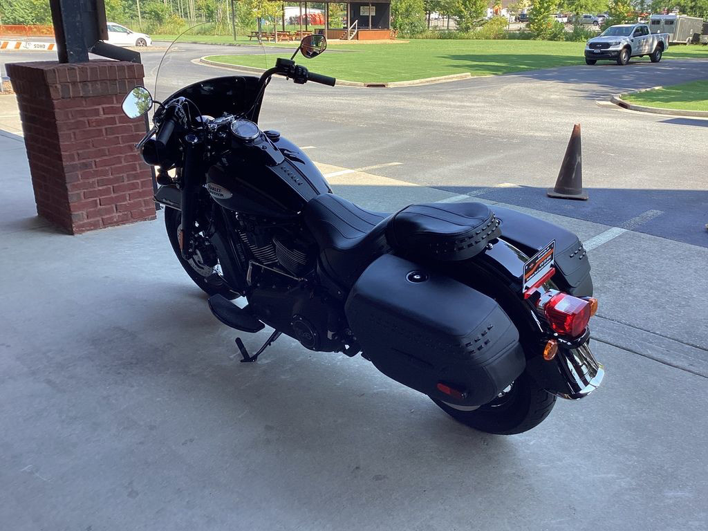 Heritage Classic 114