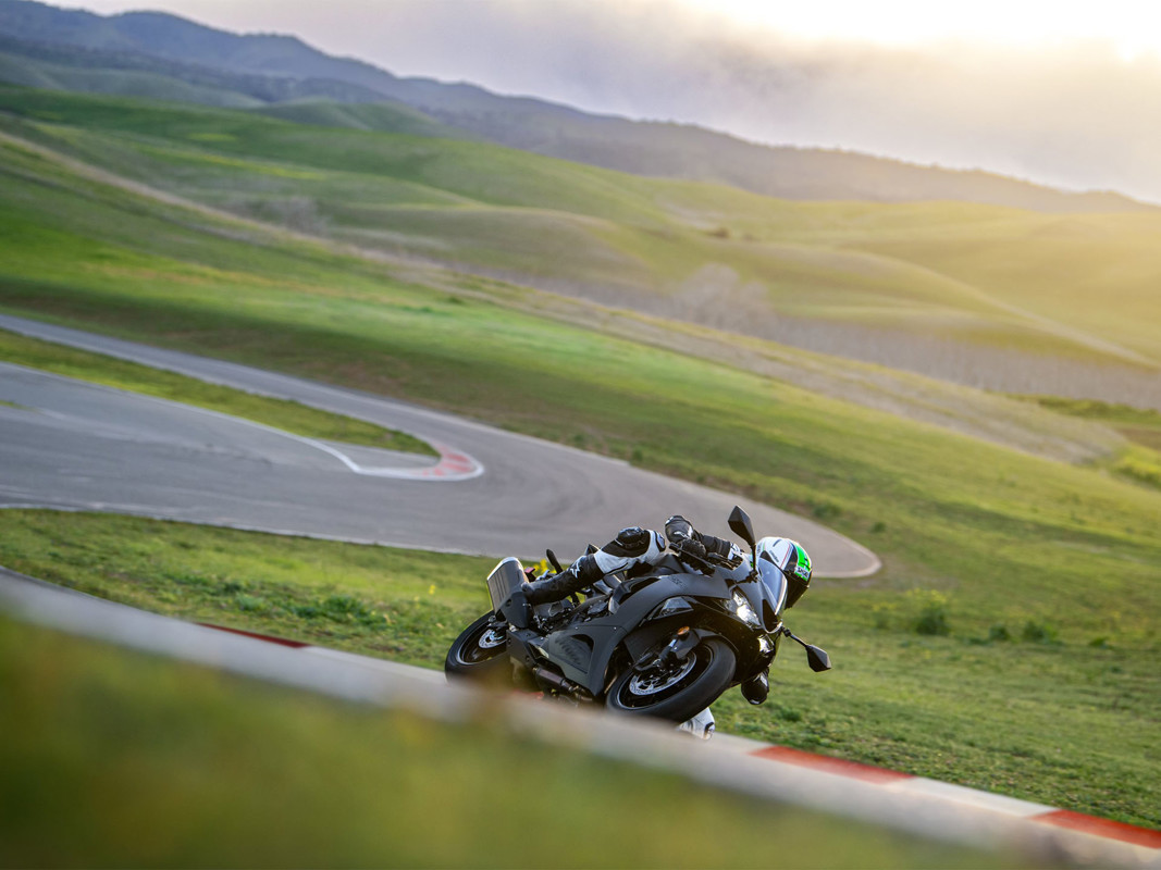 Ninja ZX-6R