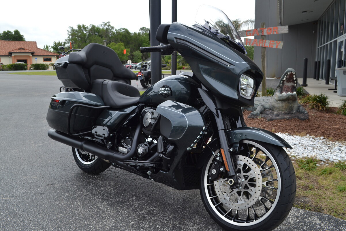 Street Glide® Limited