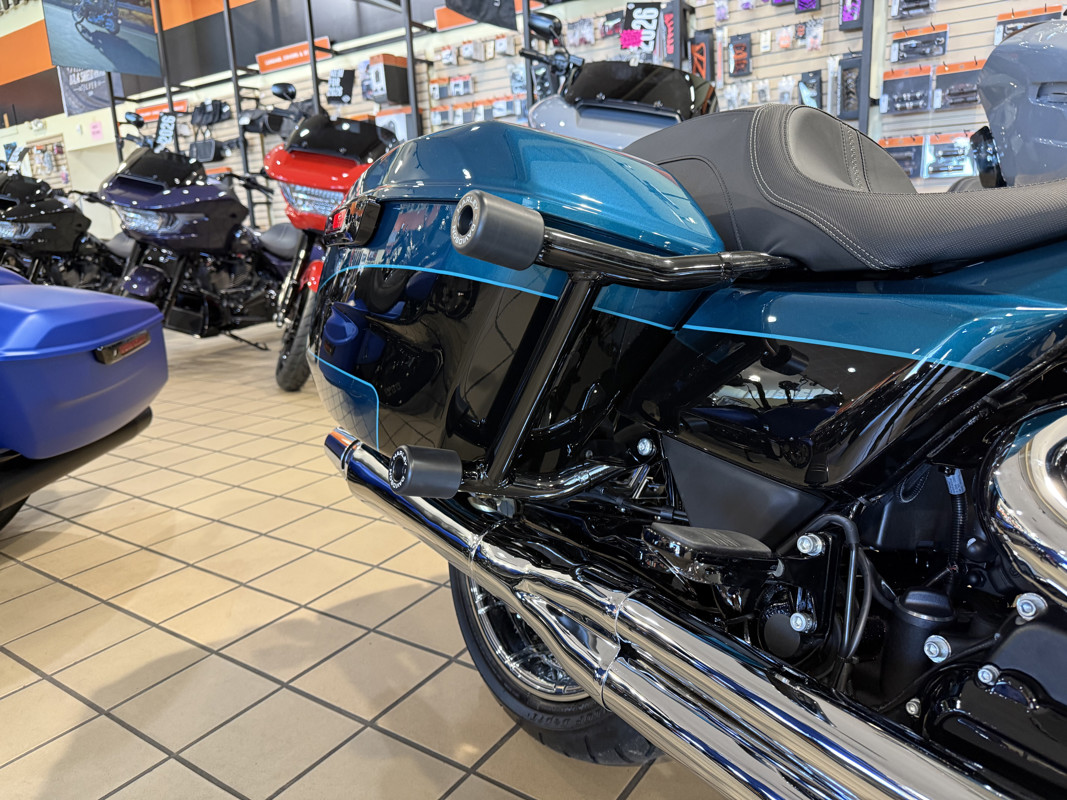 Road Glide®