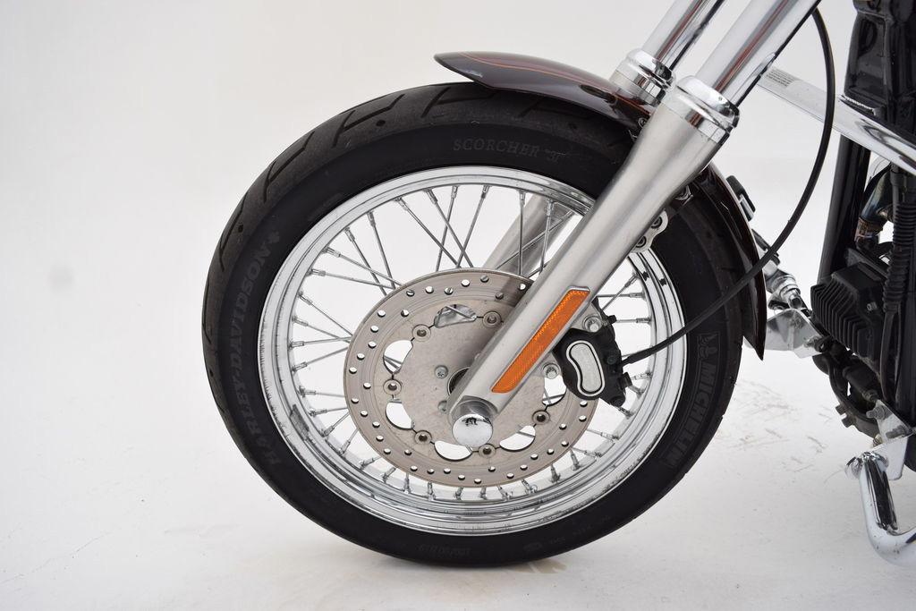 Dyna® Super Glide® Custom