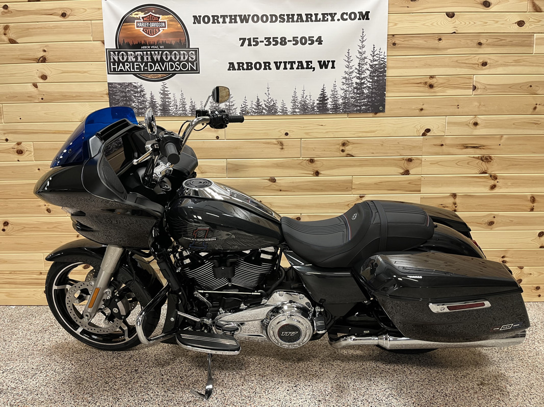 Road Glide®
