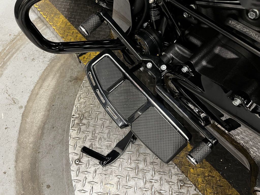 CVO® Street Glide®