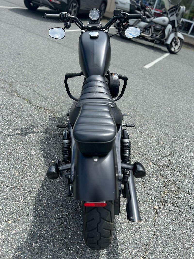 Iron 883®