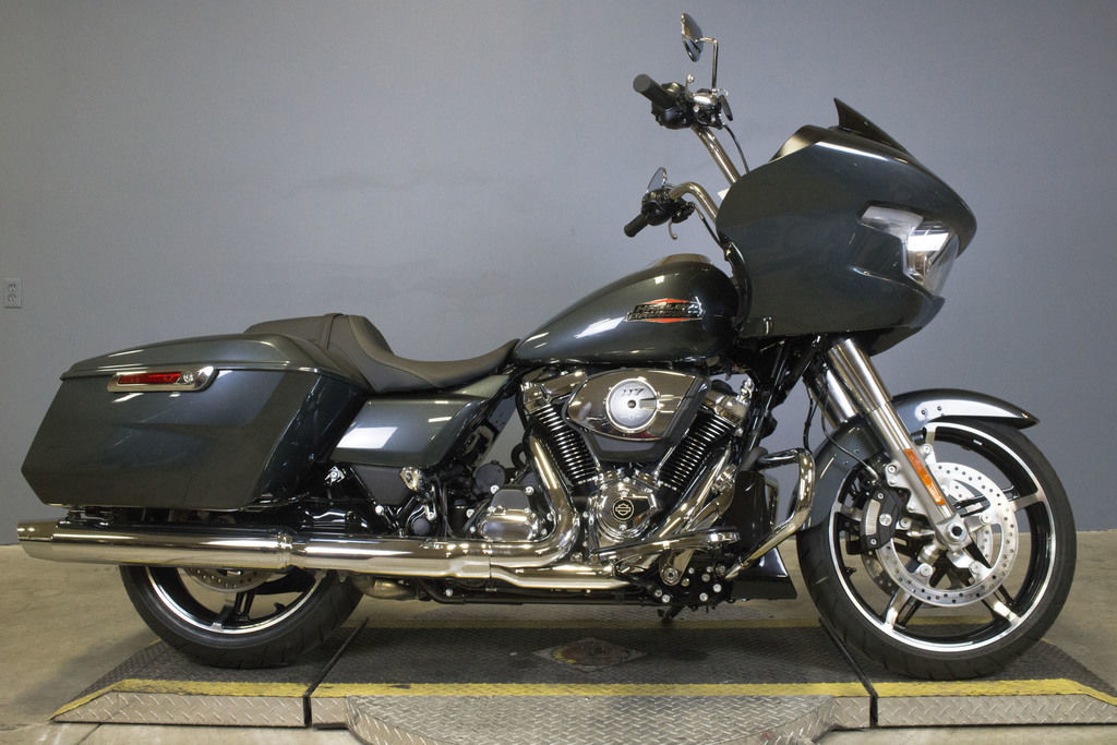 Road Glide®