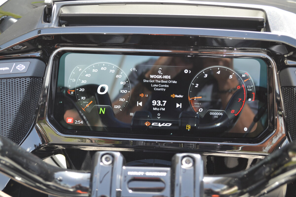 CVO® Road Glide® ST